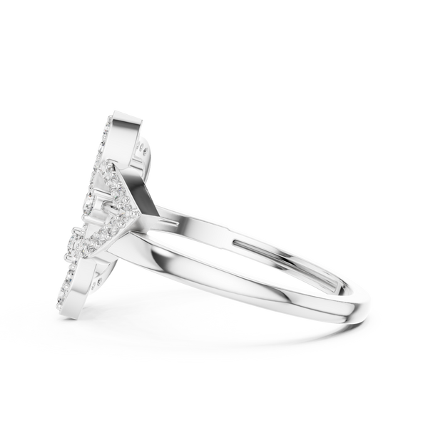 Daring Move lab grown diamond ring