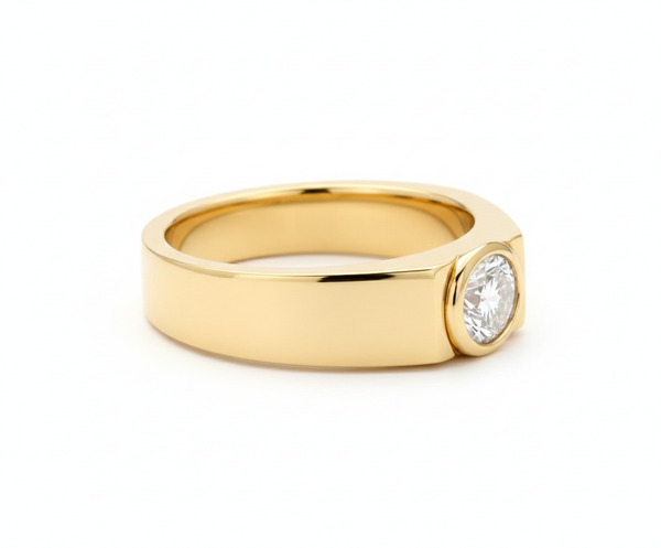 The Bastion Gold Solitaire Band