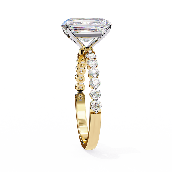 Luxury Radiant Cut Diamond Rin