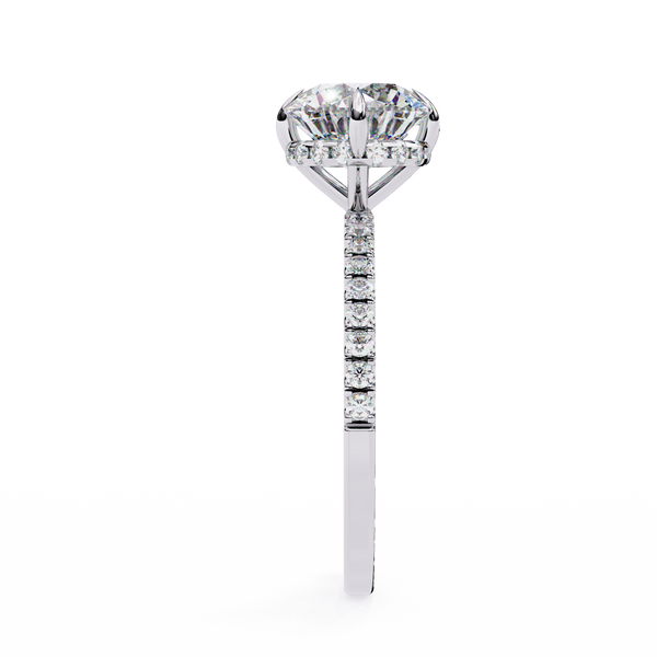 Sparkling Round Cut Engagement Ring