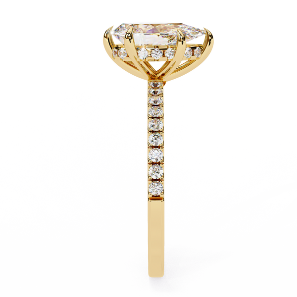 Classic Pear Shape Diamond Ring