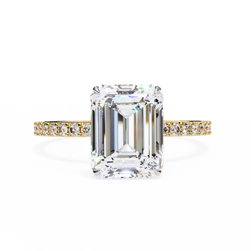 Elegant Emerald Solitaire Diamond Ring with Pave Band