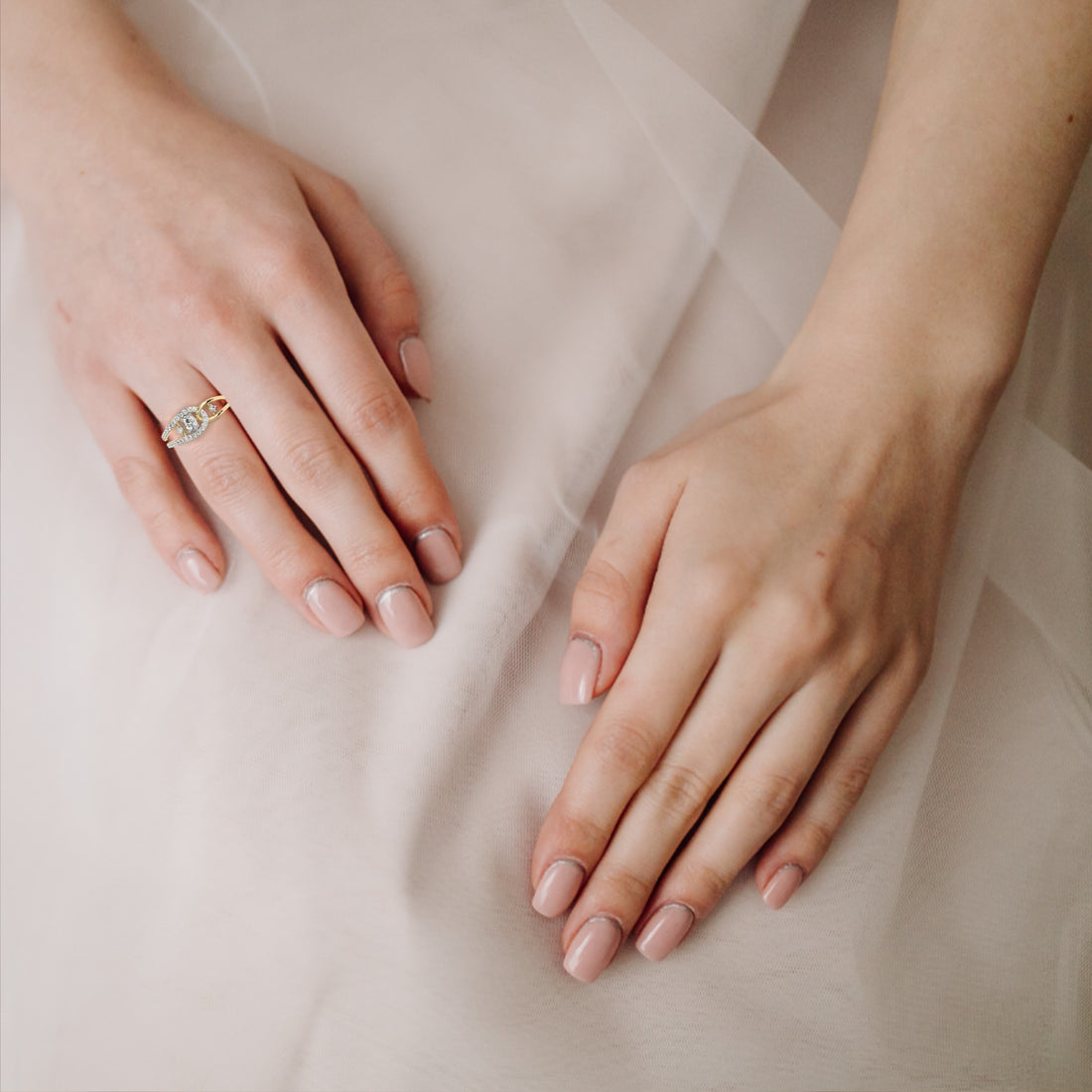 Contemporary Lab Grown Diamond Solitaire Ring