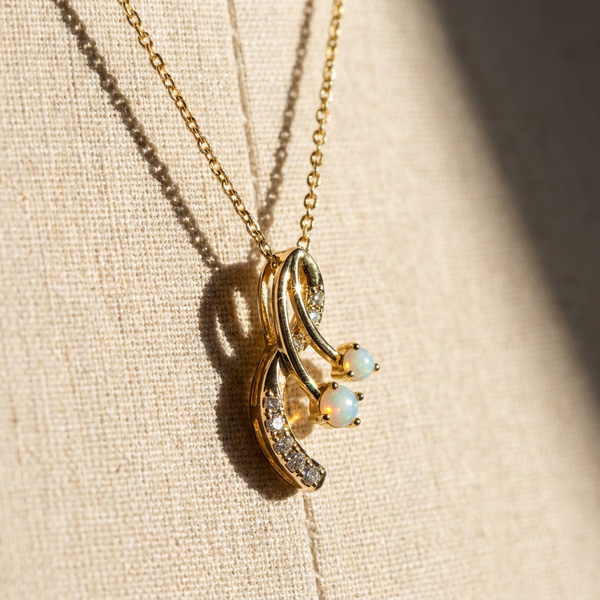 Splendid Star Motif Lab Grown Diamond Pendant