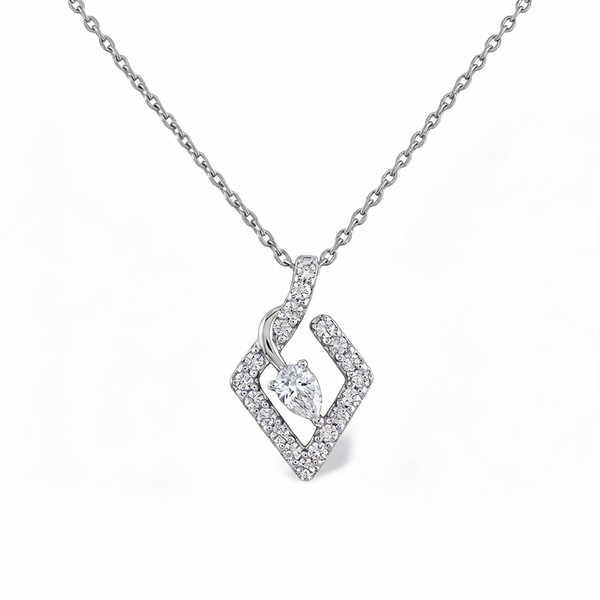 Classic Cluster Setting Lab Grown Diamond Pendant