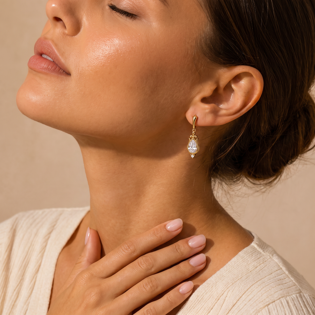 The Royal Chalice Diamond Drops Earring