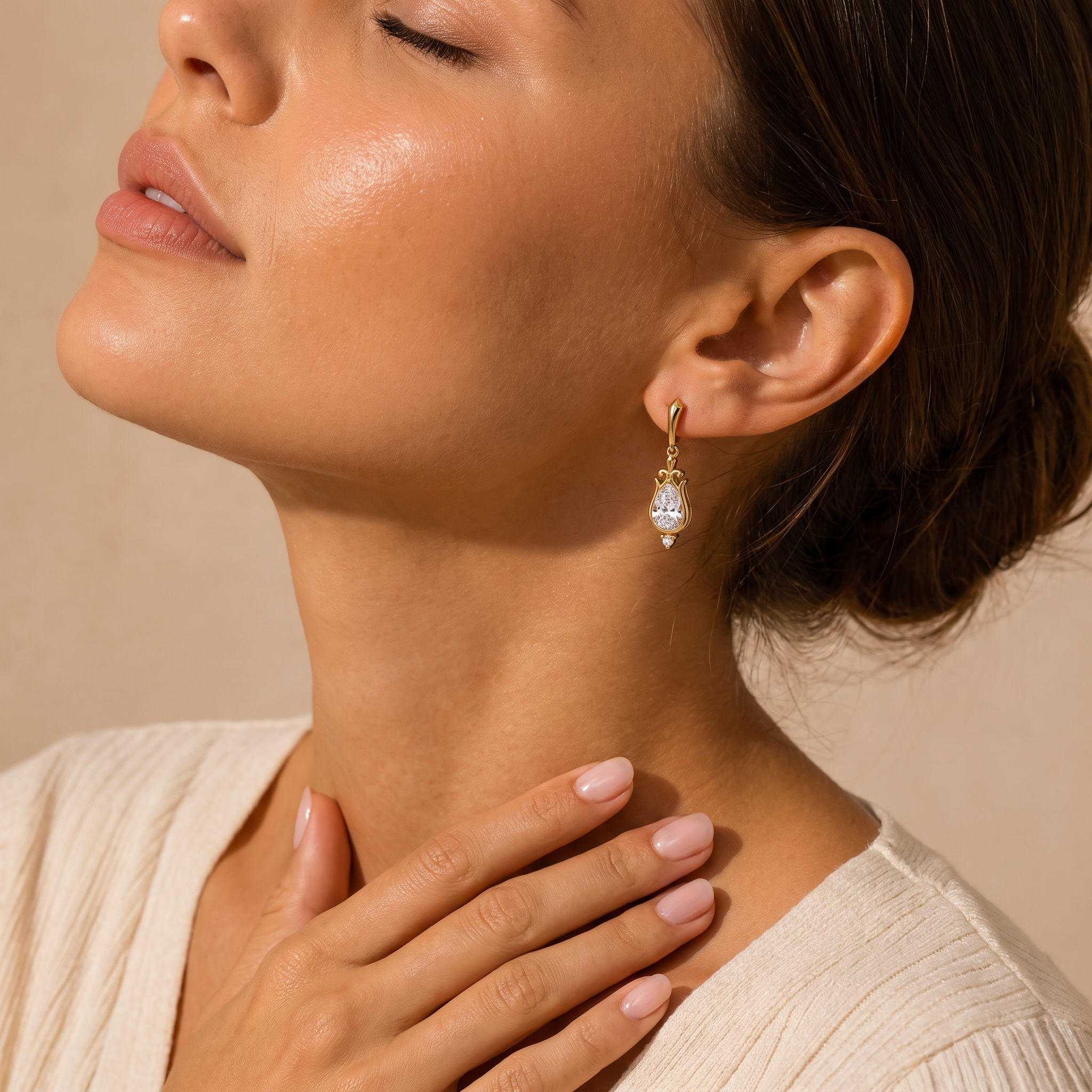 The Royal Chalice Diamond Drops Earring