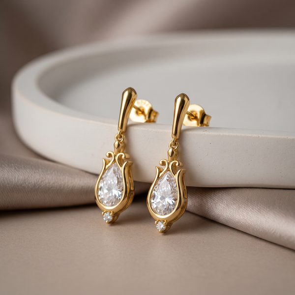 The Royal Chalice Diamond Drops Earring
