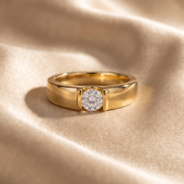 Aristocrat Bridge Setting Men's Solitaire Ring
