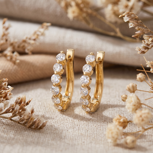 Classic Round Prong Set Essential Earring