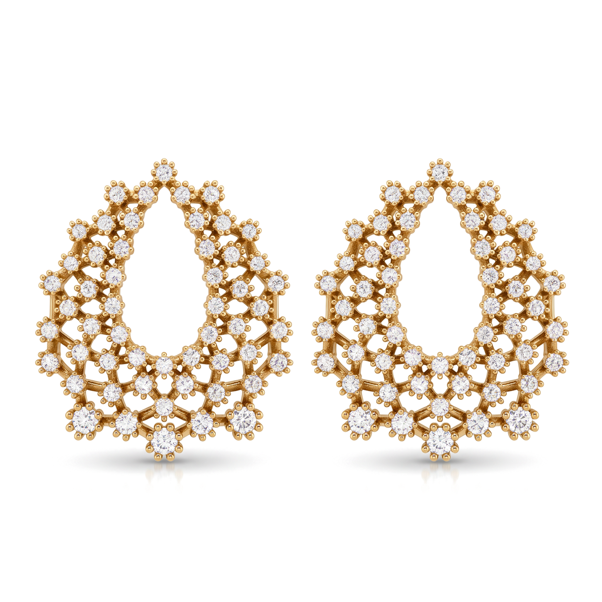 Openwork Scalloped Teardrop Lace Cluster Round Diamond Stud Earrings
