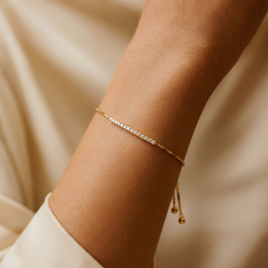 Minimalist Lab Grown Diamond Bar Bracelet