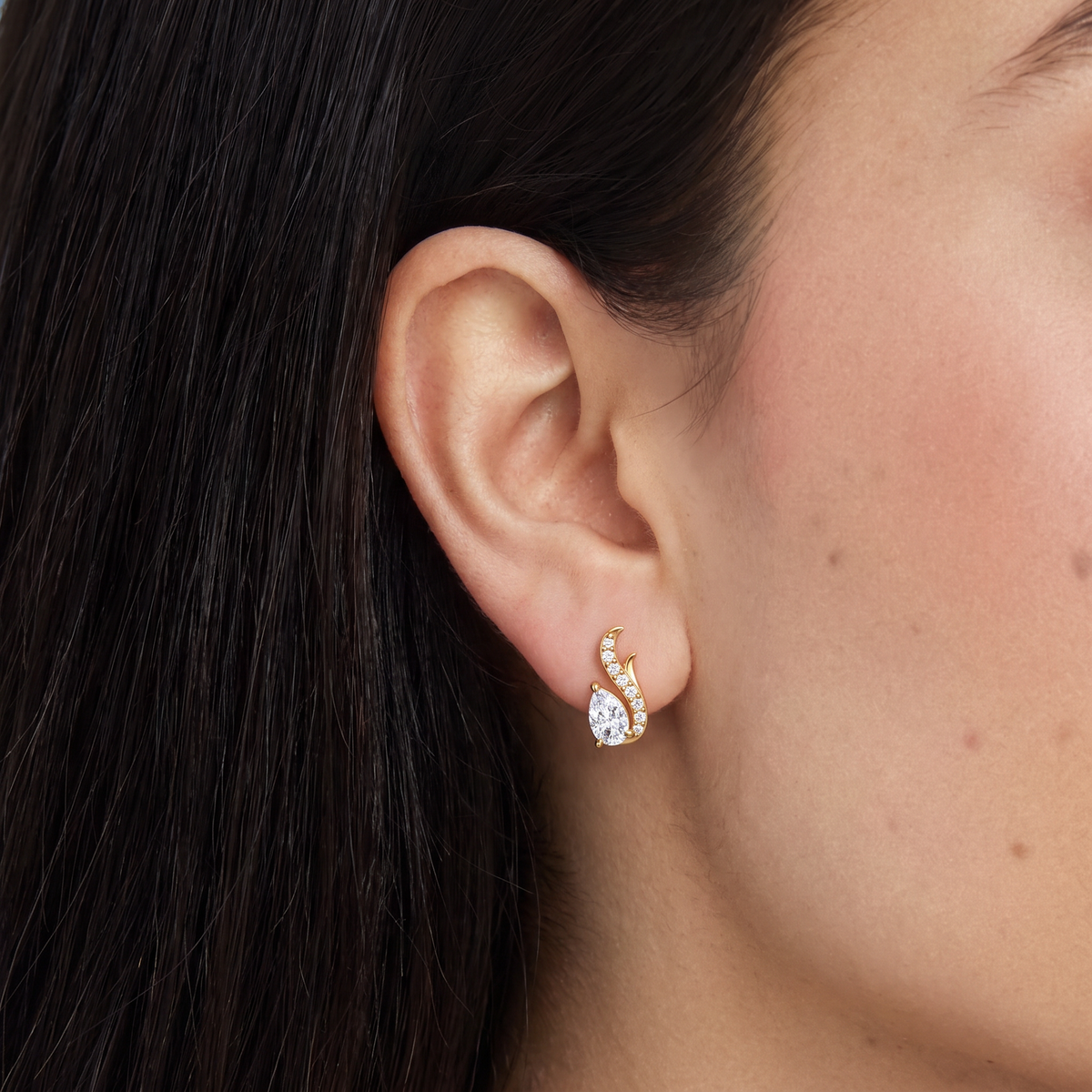 Contour Pear S-Curve Lab-Grown Diamond Stud Earrings