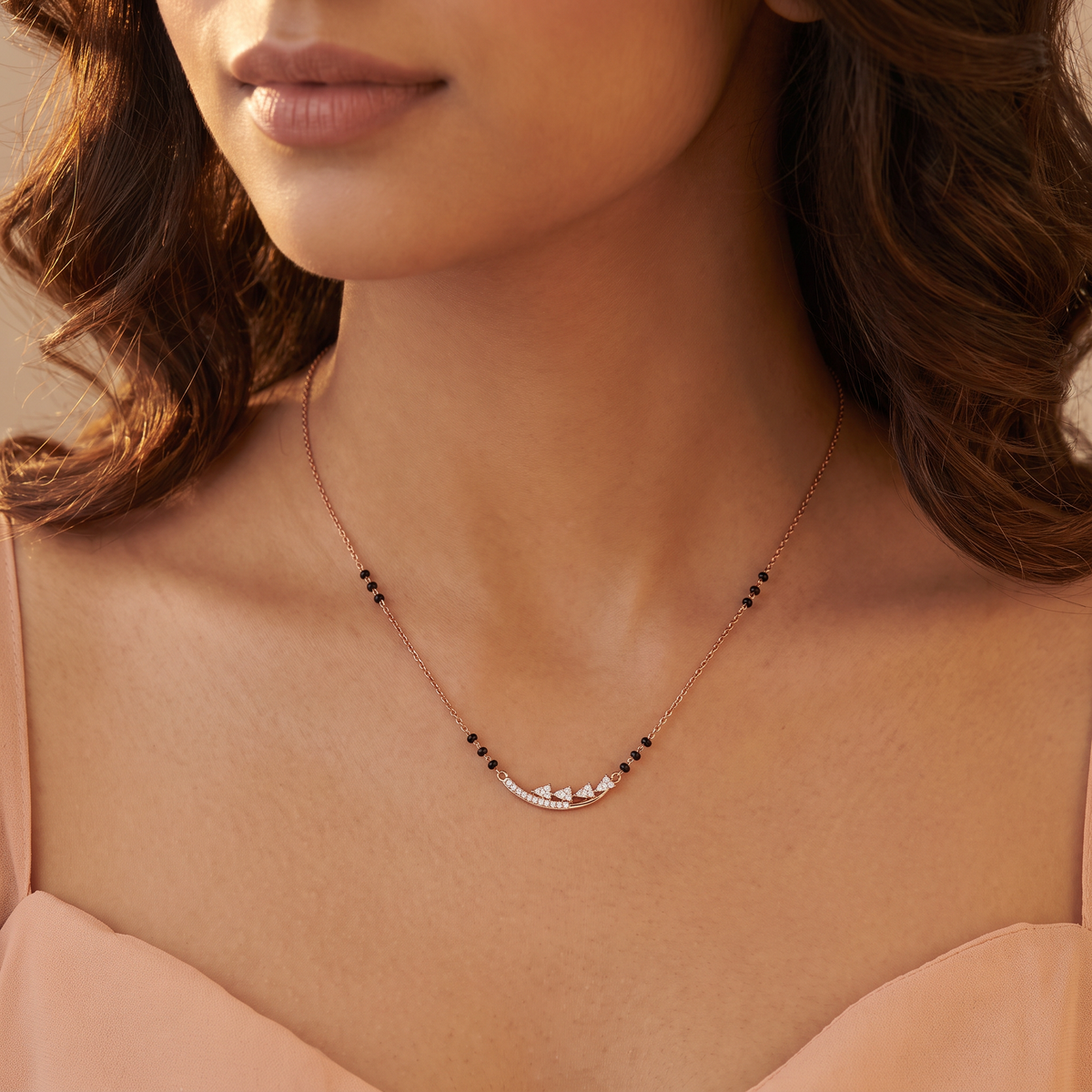 Curved Diamond Bar Drop Mangalsutra