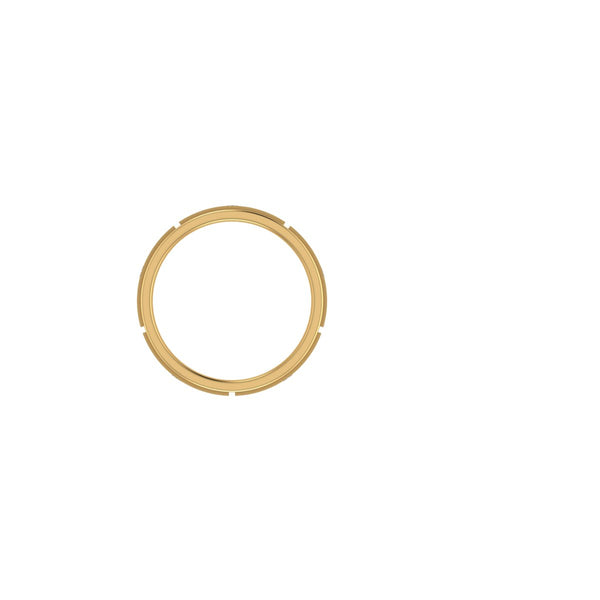 Opulent Gold Diamond Ring