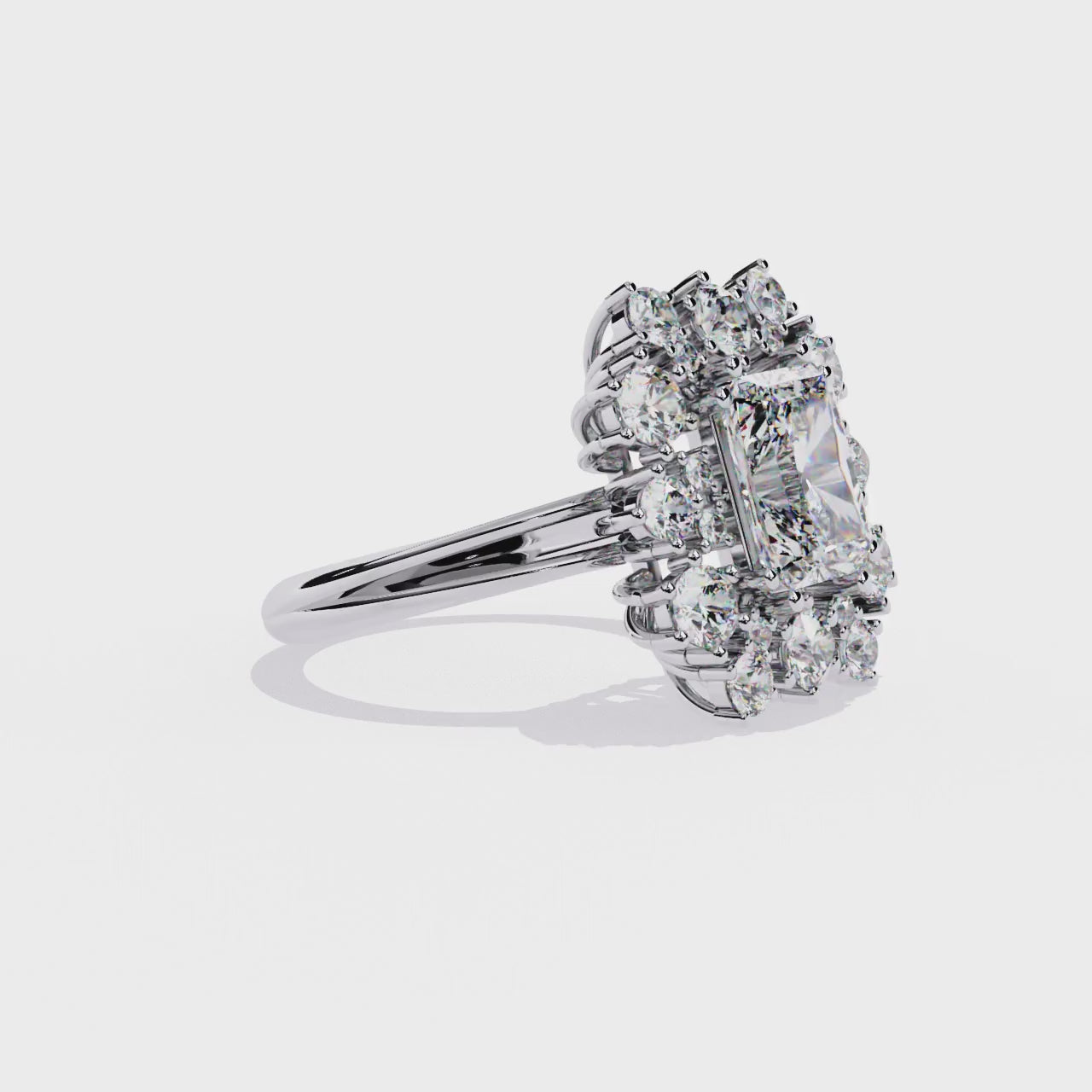 Luxury Diamond Ring